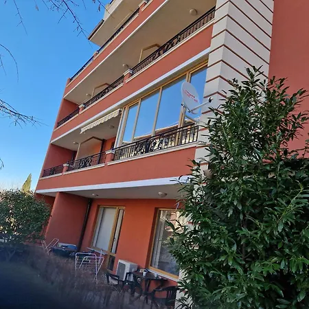 Apartment роса