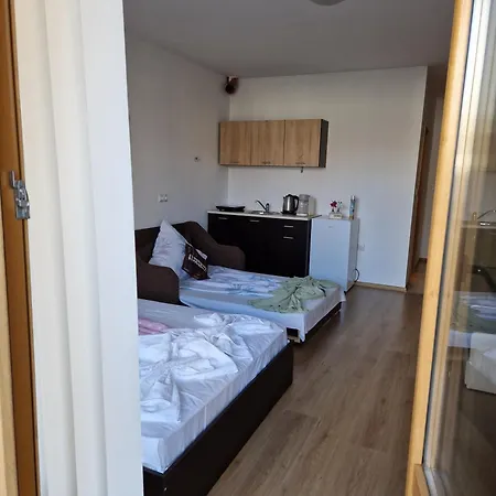 Apartment роса Ravda